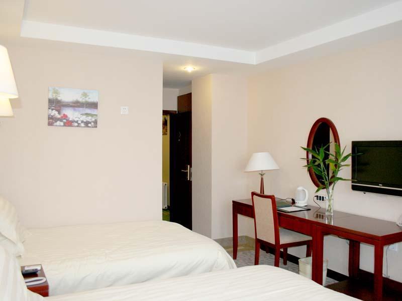 Greentree Inn Heilongjiang Harbin Zhongyang Street Business Hotel מראה חיצוני תמונה