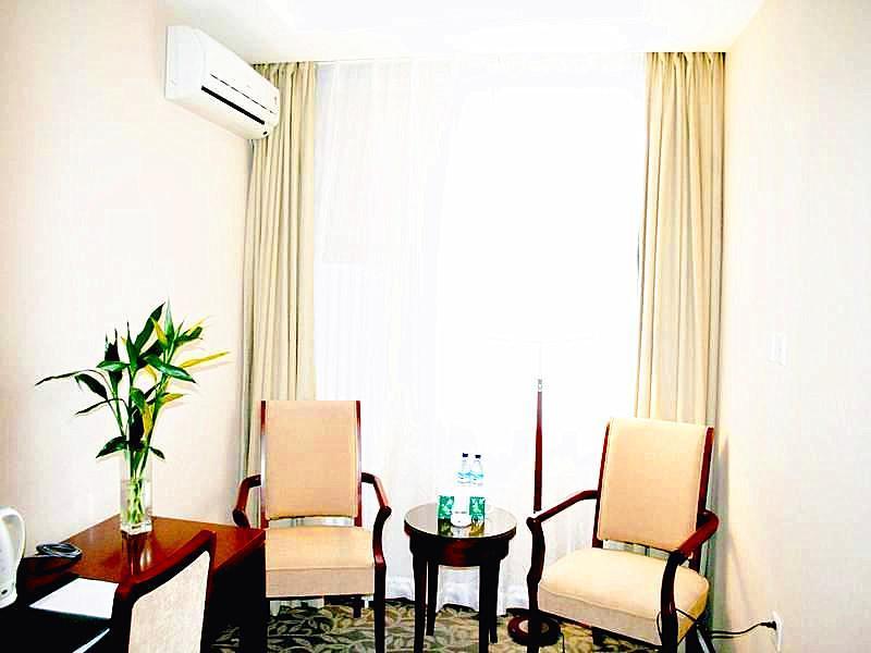 Greentree Inn Heilongjiang Harbin Zhongyang Street Business Hotel מראה חיצוני תמונה