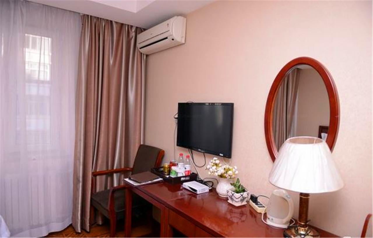 Greentree Inn Heilongjiang Harbin Zhongyang Street Business Hotel מראה חיצוני תמונה