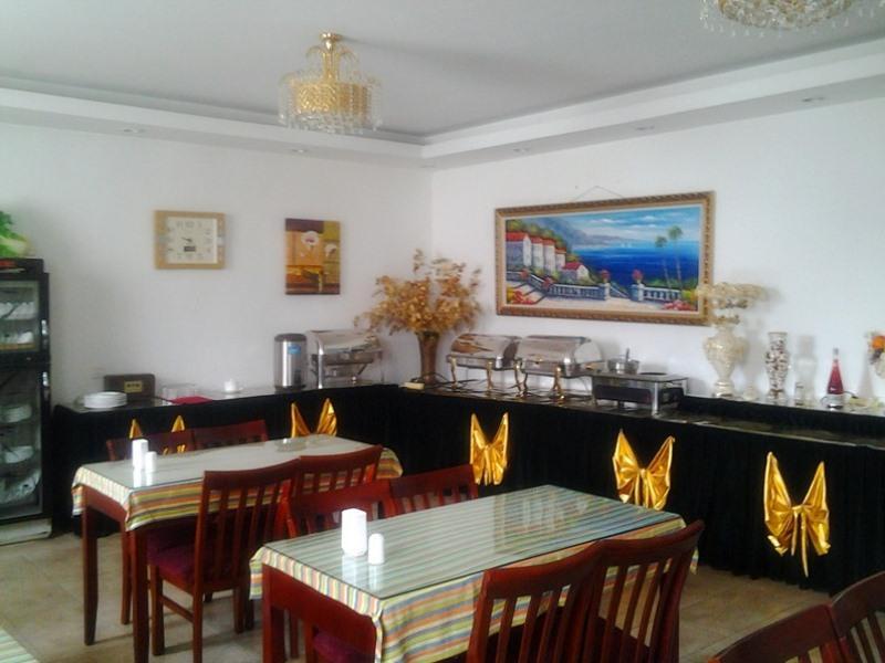 Greentree Inn Heilongjiang Harbin Zhongyang Street Business Hotel מראה חיצוני תמונה